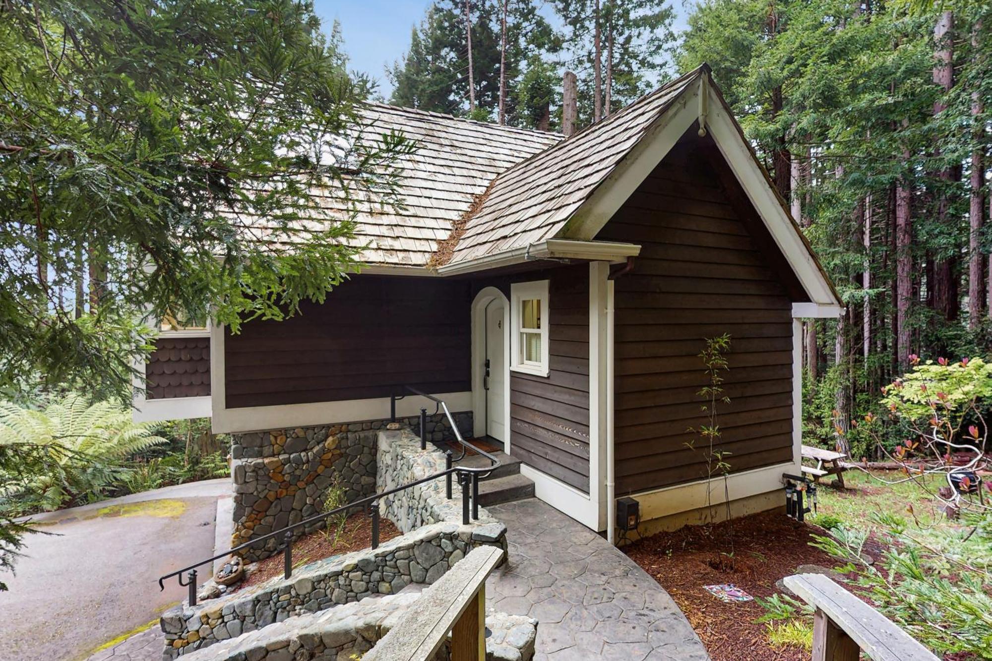 Serene Redwood Retreat Arcata Extérieur photo
