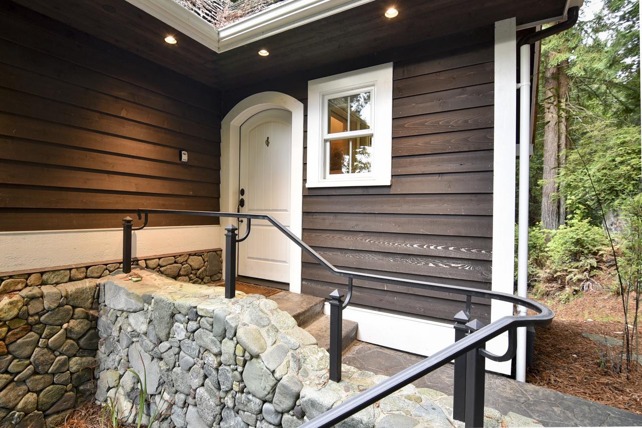 Serene Redwood Retreat Arcata Extérieur photo