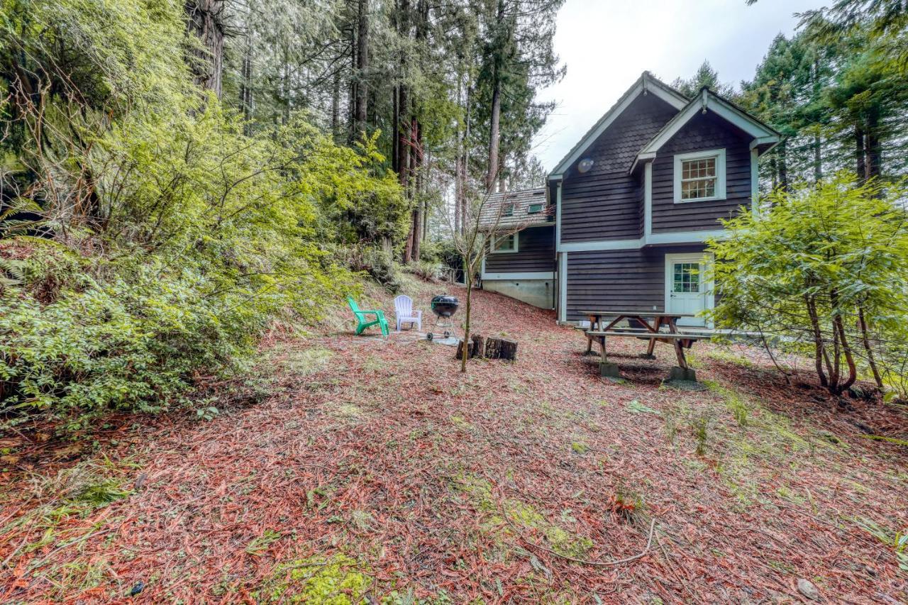 Serene Redwood Retreat Arcata Extérieur photo